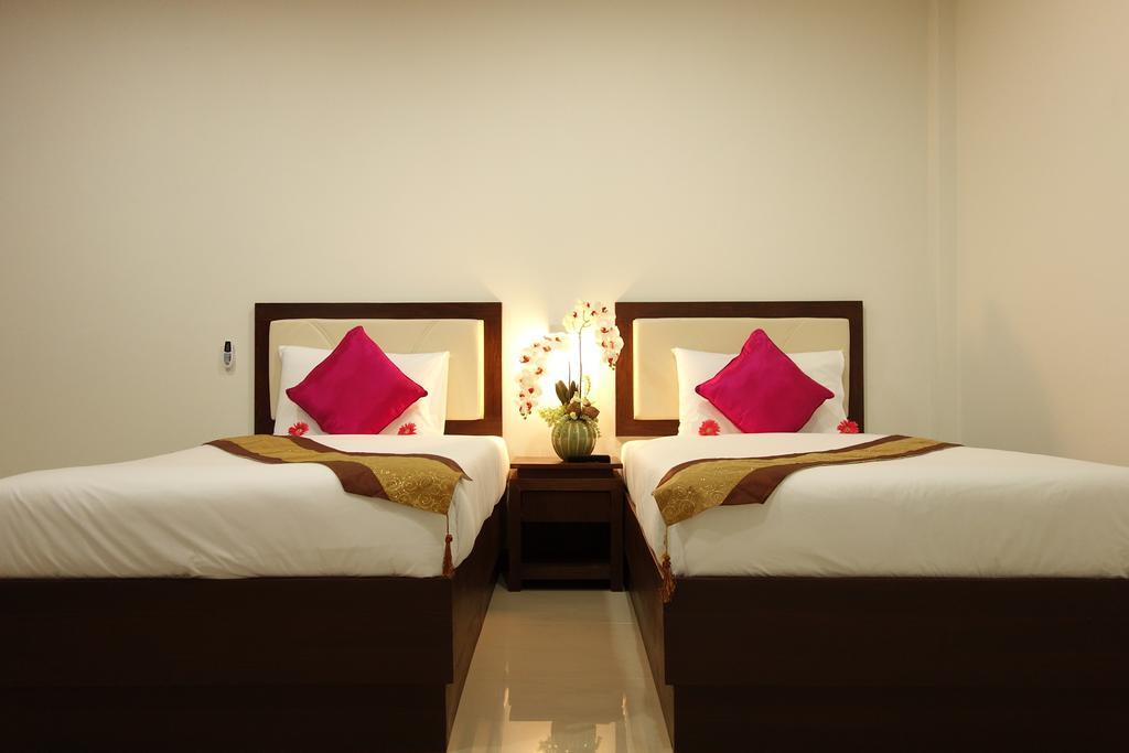 Phuket Airport Villa Ban Bo Han Quarto foto